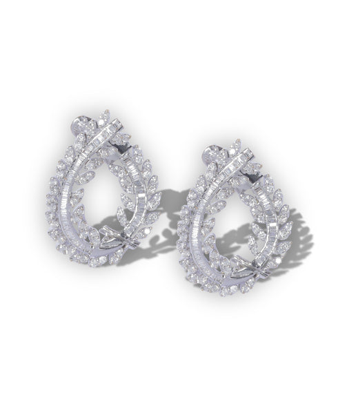OVAL DIAMOND HOOP EARRINGS