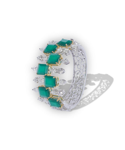 GREEN CROWN DIAMOND BRACELET