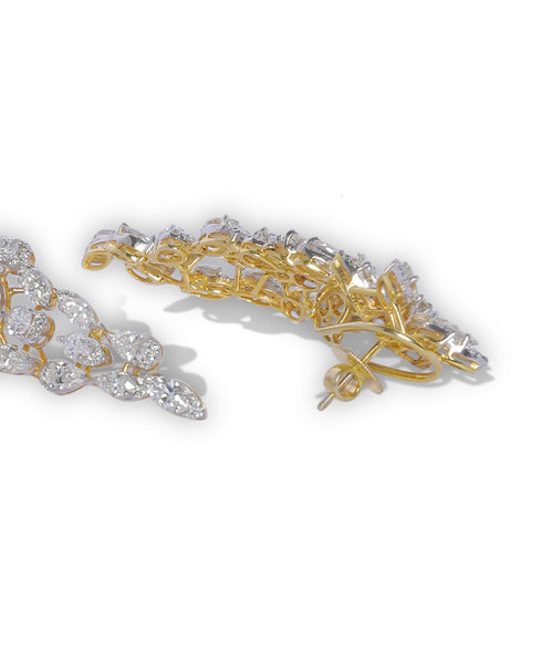 STAND OUT STAPLE DANGLERS